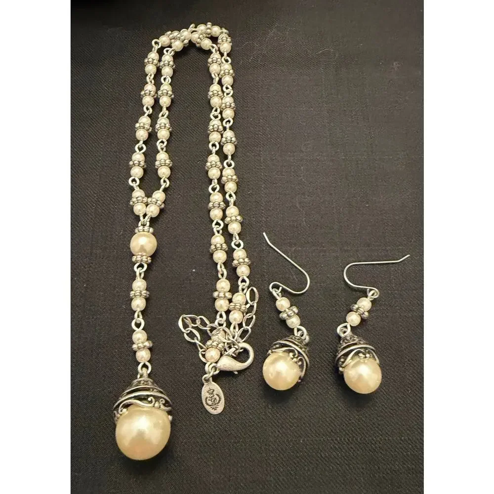 Glam Premier Designs Necklace Set in SilverTone with Pearls dangle earrings - Picture 4 of 9